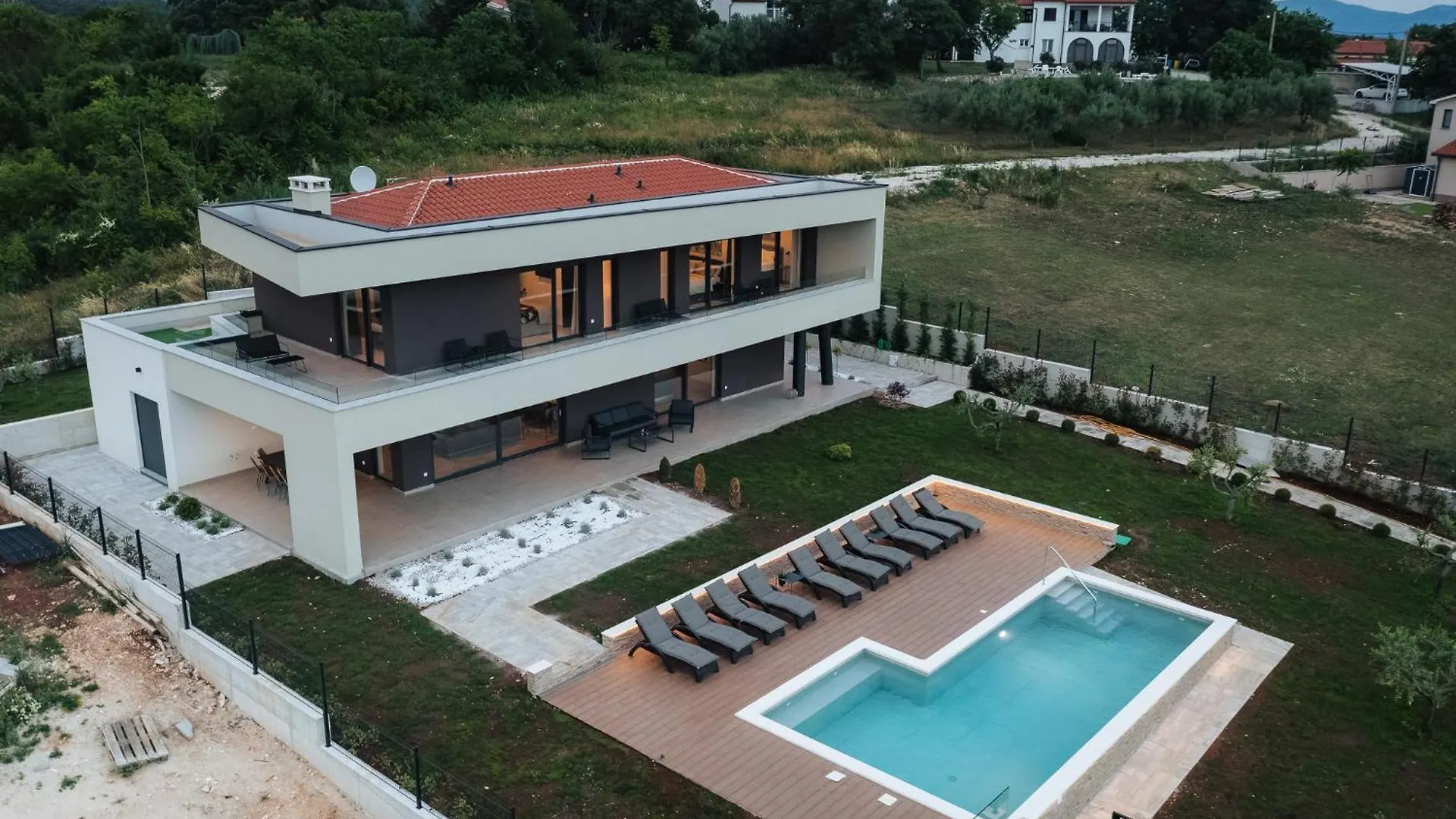 Villa De La Vie Raša